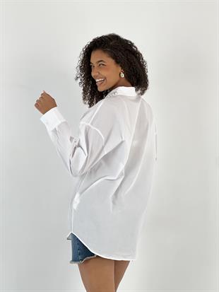 Kadın İnci Yaka Detaylı Beyaz Gömlek