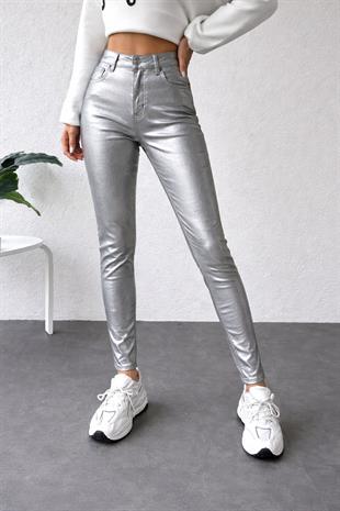 Kadın Metalik Gümüş Denim Esnek Dar Paça Pantolon