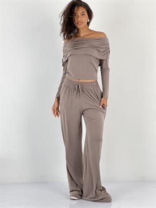 Kadın Omuzları Açık Bej İkili Takım