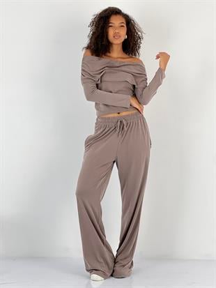 Kadın Omuzları Açık Bej İkili Takım