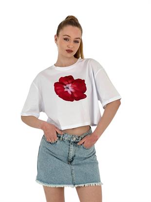 Kadın Oversize Gül Baskılı Kısa Siyah Crop Tişört