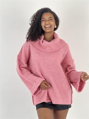Kadın Oversize Yüksek Yaka Pembe Triko Kazak
