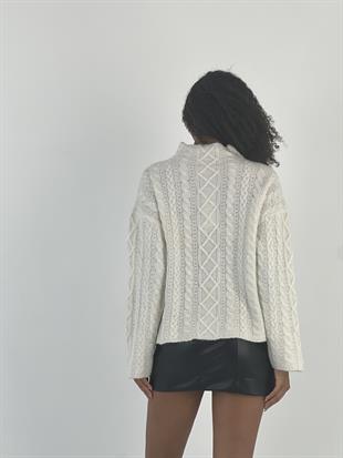 Kadın Saç Örgü Desenli Yüksek Yaka Ekru Triko Kazak
