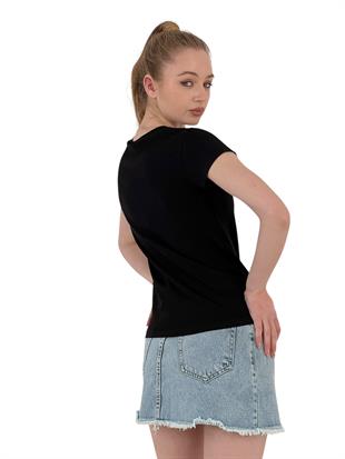 Kadın Taş Nakışlı Kısa Kol Yazlık Dar Beyaz Tişört