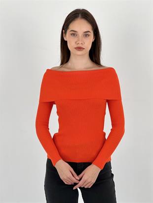 Kadın Turuncu Kayık Yaka Fitilli Triko Kazak