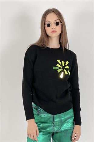 Kadın Uzun Neon İşlemeli Kışlık Siyah Triko Kazak