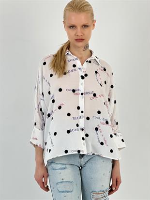 Kadın Yazı Baskılı Noktalı Oversize Ekru Gömlek