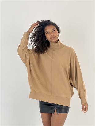 Kadın Yüksek Yaka Camel Oversize Triko