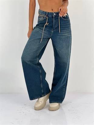 Kadın Zincir ve Yıldız Detaylı Bol Paça Jean Pantolon