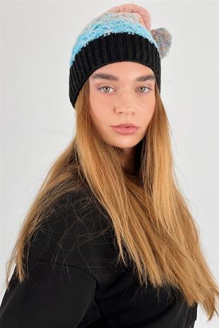 Renkli Örgü Desenli Bere