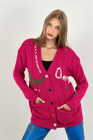 V Yaka Nakış Detaylı Düğmeli Kadın Triko Hırka Fuşya