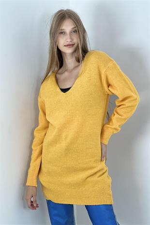 Kadın Kışlık V Yakalı Uzun Oversize Sarı Triko Kazak