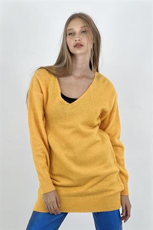 Kadın Kışlık V Yakalı Uzun Oversize Sarı Triko Kazak