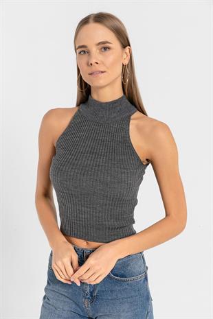 Kadın Boğazlı Balıkçı Yaka Kolsuz Kısa Açık Mavi Triko Crop