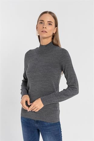 Yarım Balıkçı Yaka Basic Kadın Triko Kazak