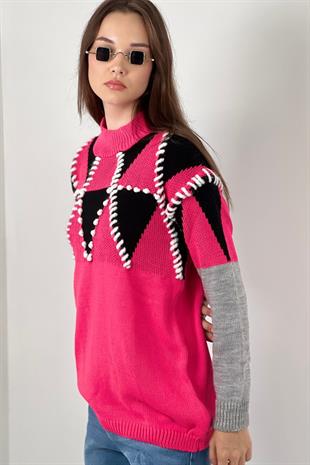 Kadın Balıkçı Yaka El İşlemeli Oversize Pembe Triko Kazak