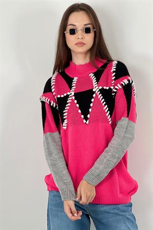 Kadın Balıkçı Yaka El İşlemeli Oversize Pembe Triko Kazak