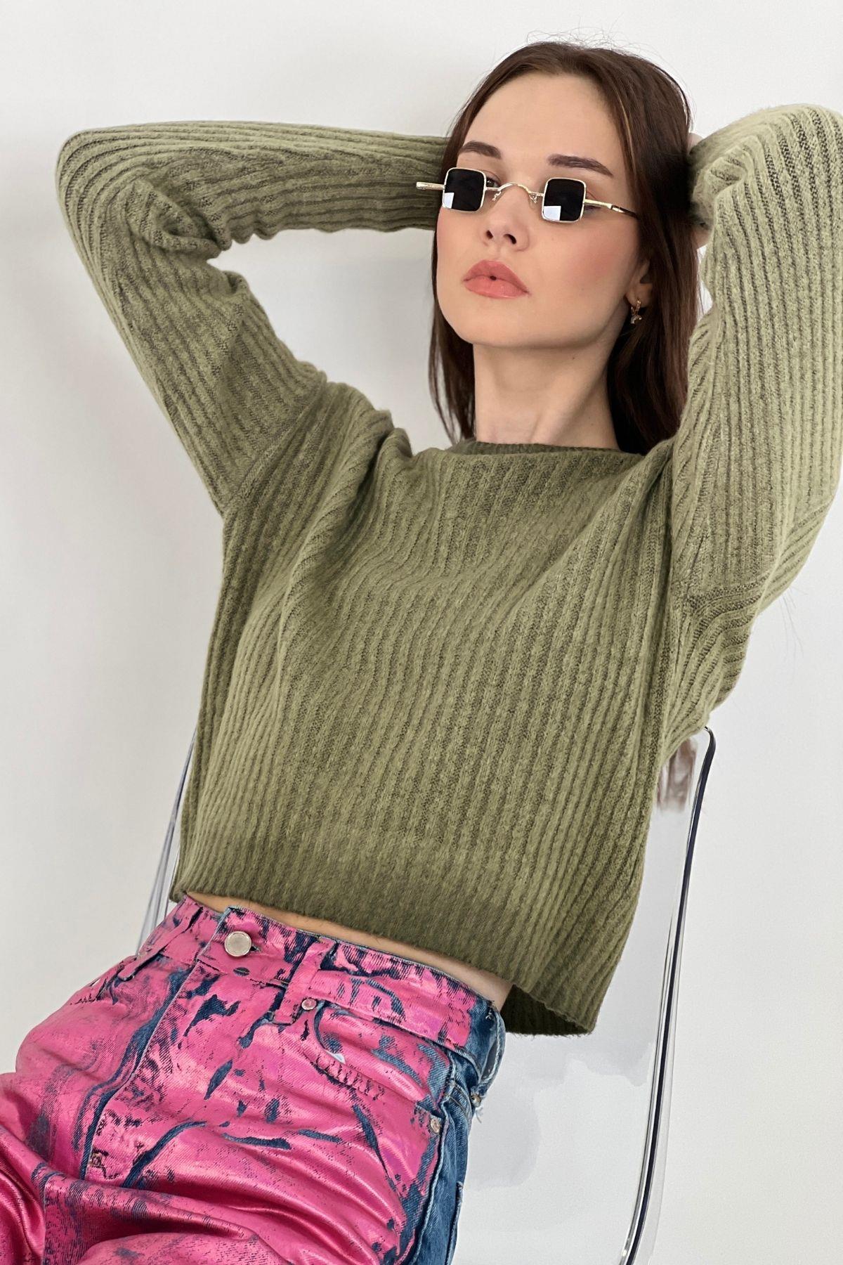 Kadın Kışlık Bisiklet Yaka Basic Oversize Uzun Haki Triko Kazak · 4