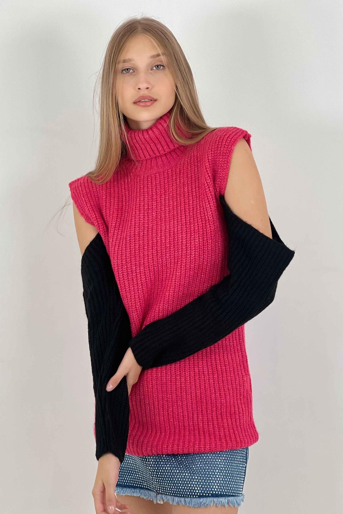 Kadın Boğazlı Omzu Açık Oversize Uzun Fuşya Triko Kazak · 6