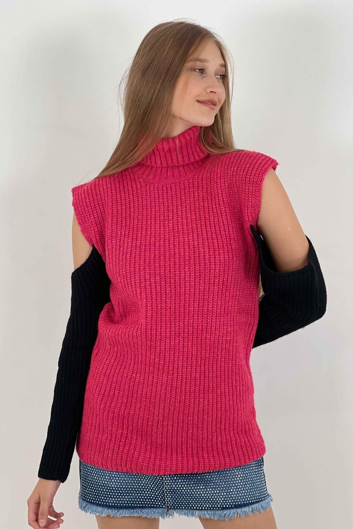 Kadın Boğazlı Omzu Açık Oversize Uzun Fuşya Triko Kazak · 4