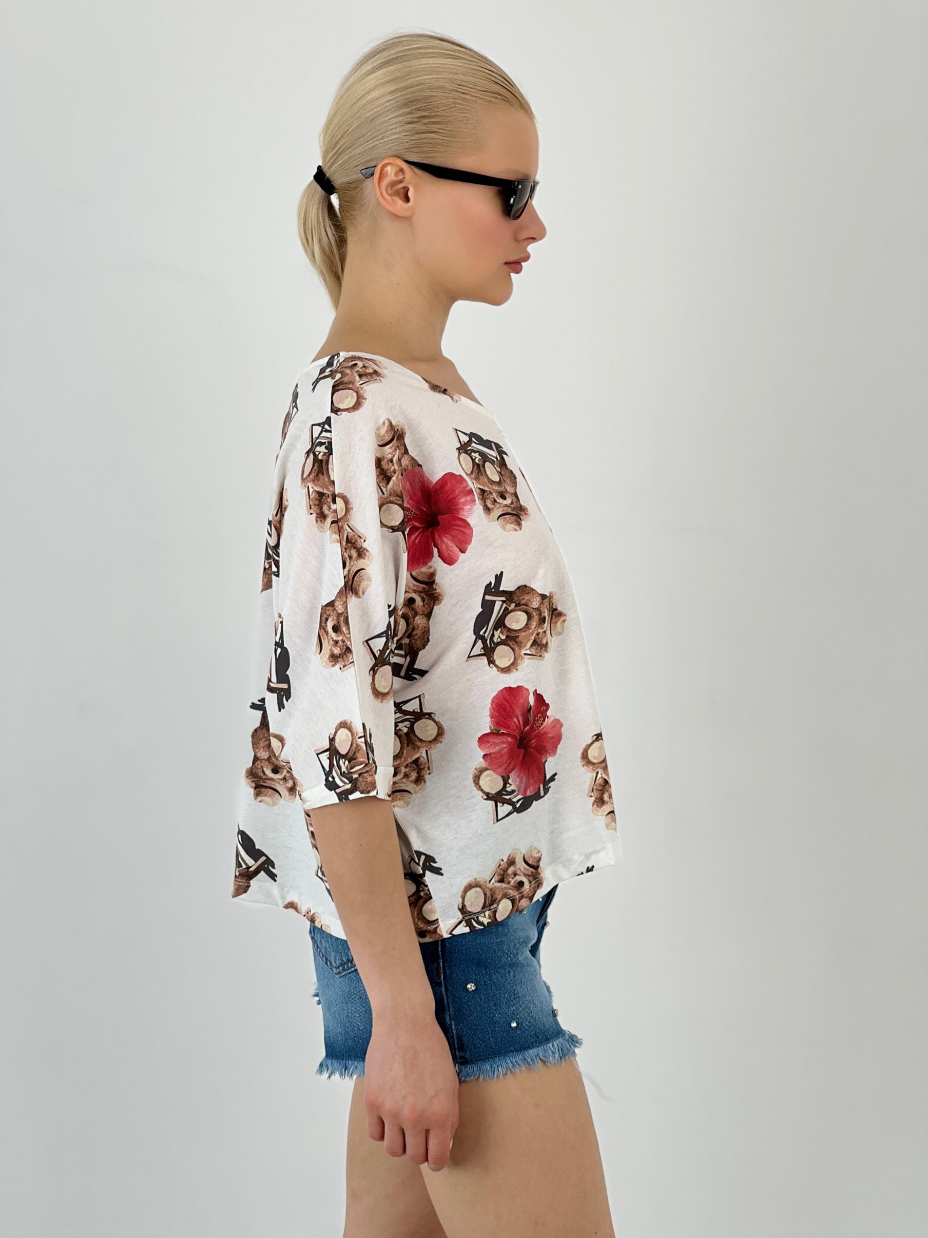 Kadın Ekru Oversize Ayıcık ve Çiçek Baskılı Tişört · 5