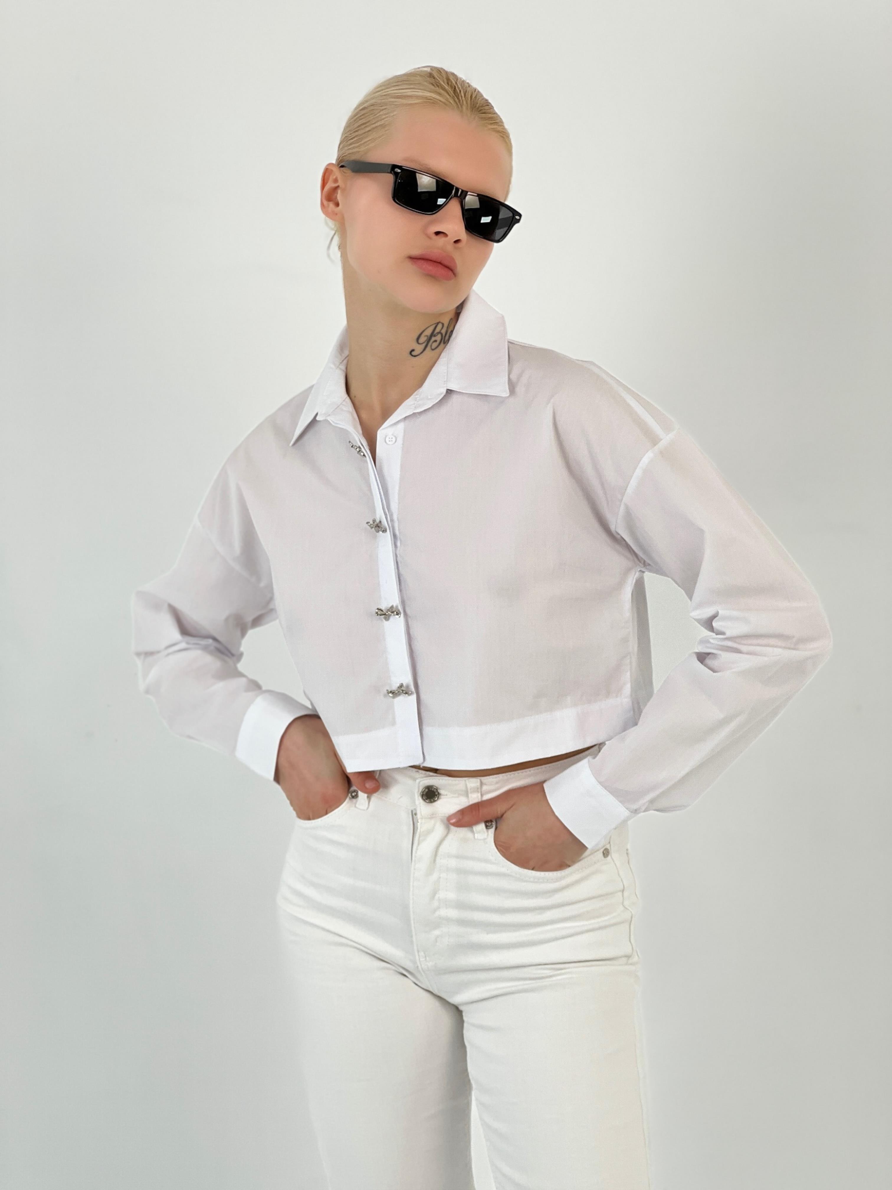 Kadın Fiyonk Detaylı Beyaz Crop Gömlek · 2