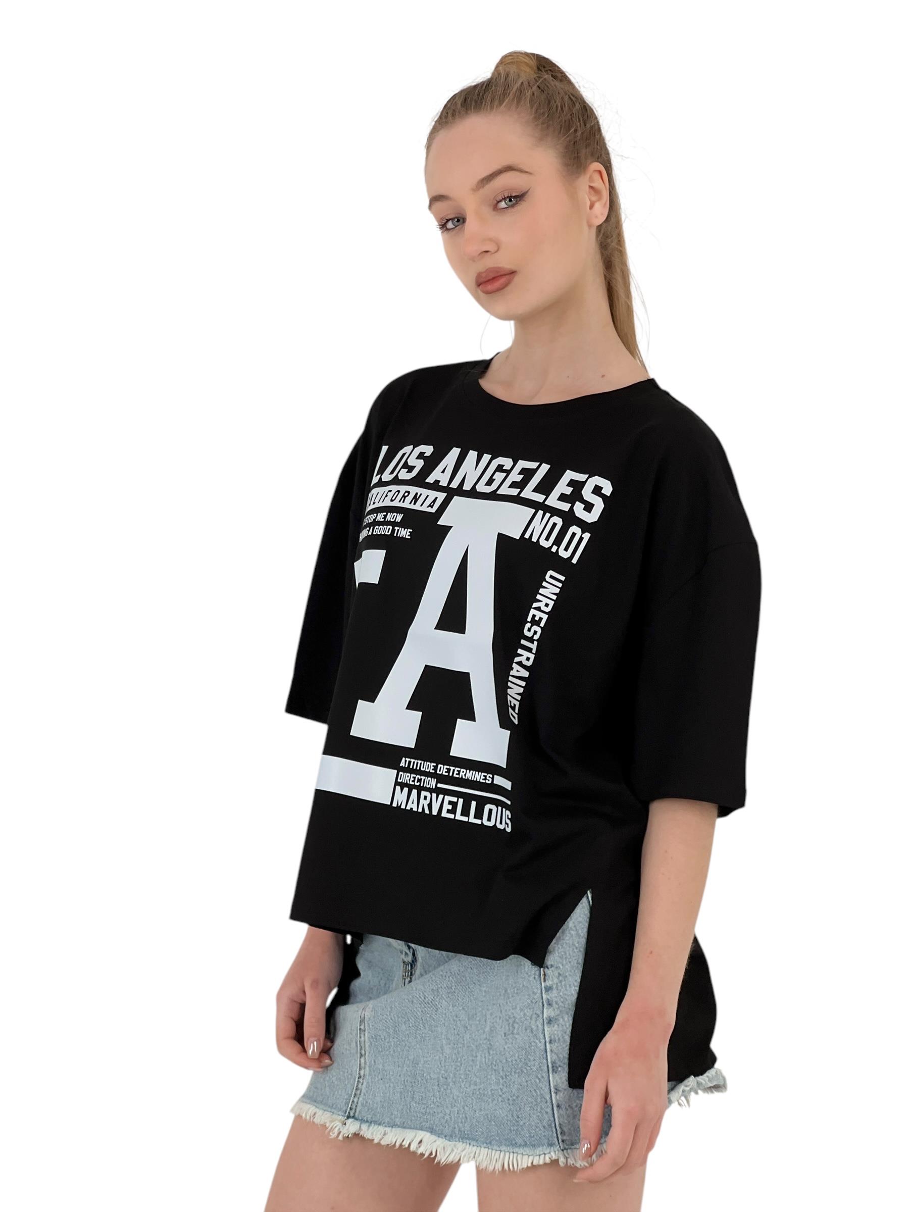 Kadın LA Baskılı Kısa Kollu Oversize Siyah Tişört · 24