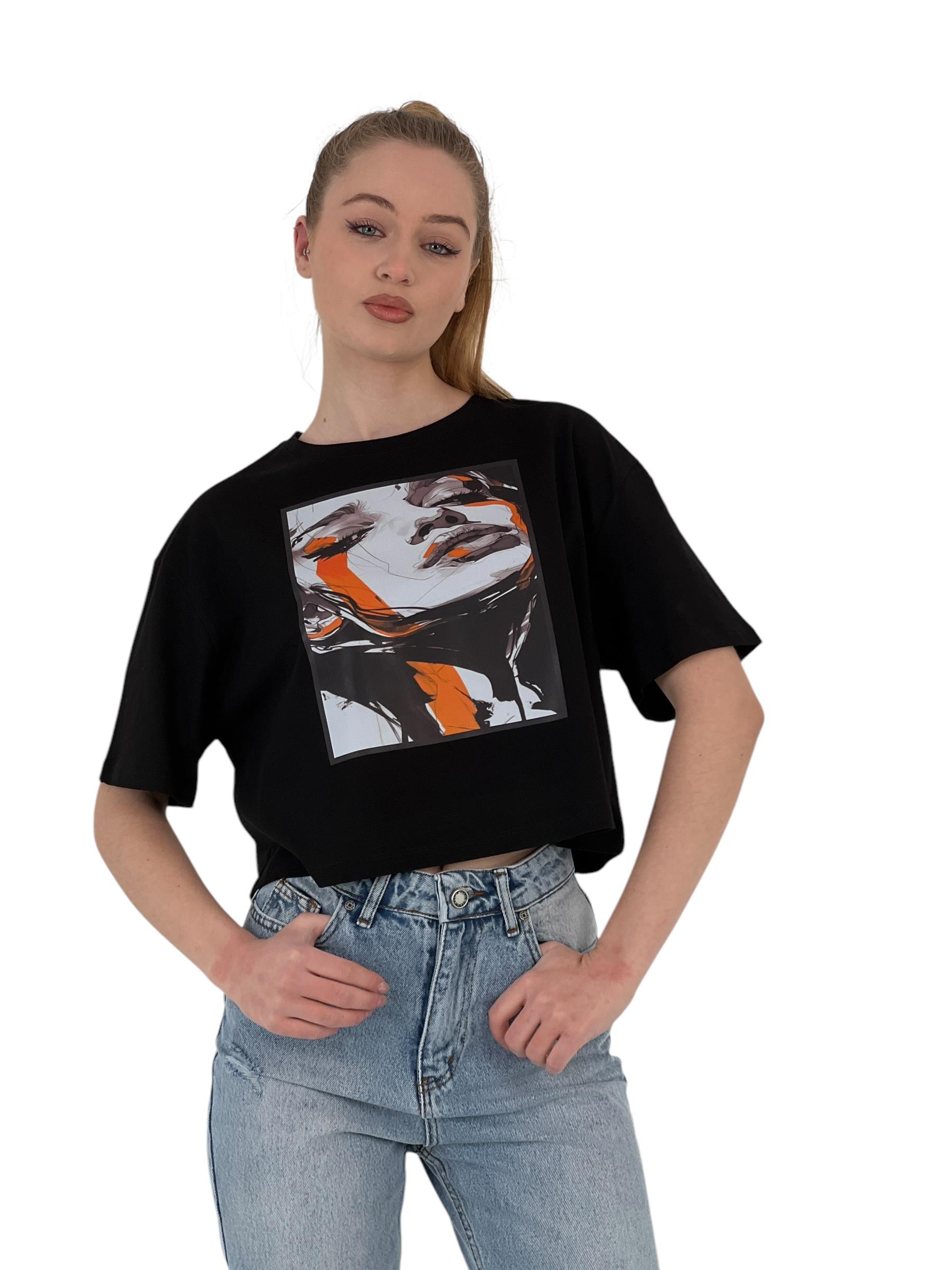 Kadın Oversize Kız Baskılı Kısa Beyaz Crop Tişört · 27
