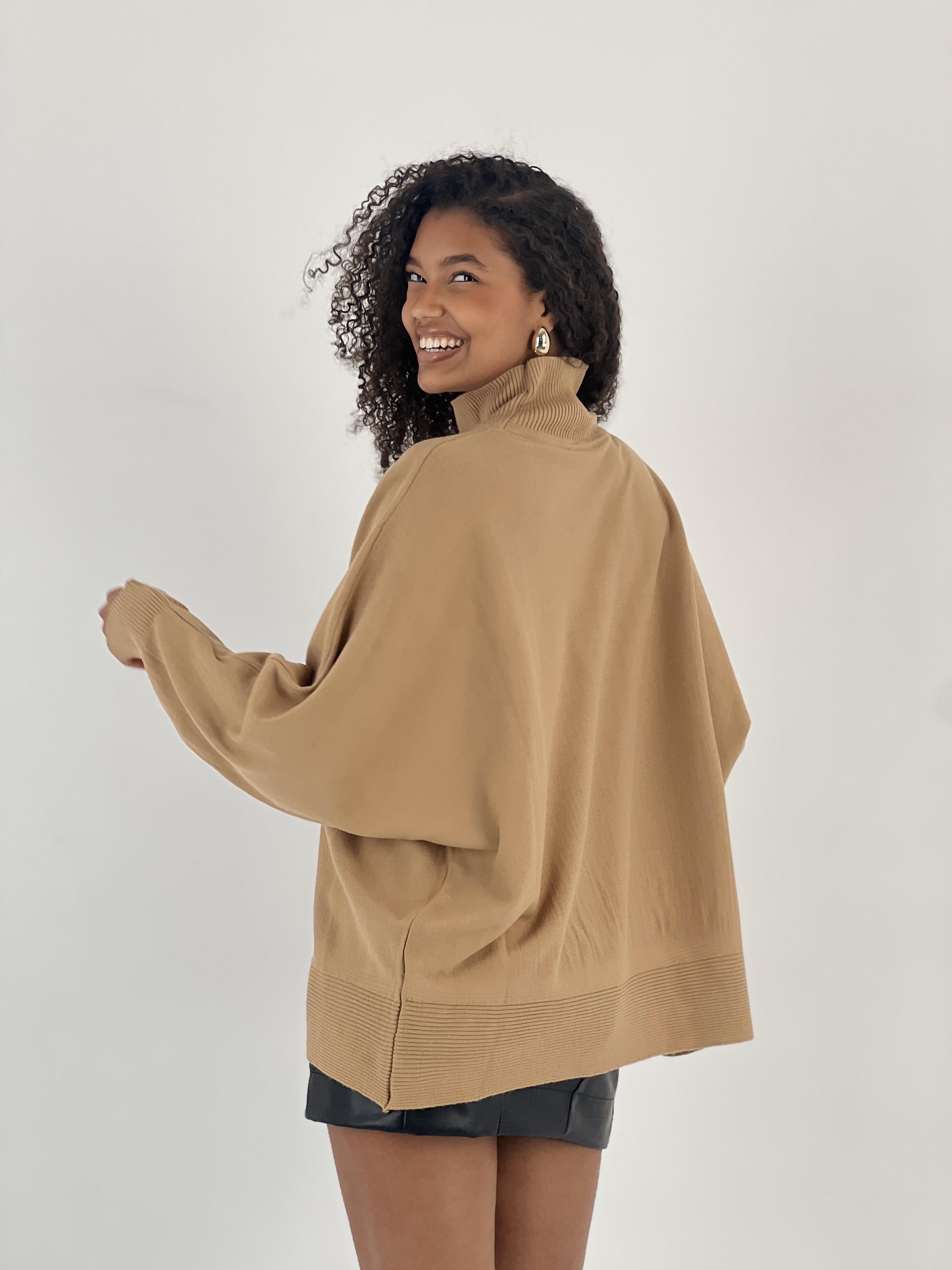 Kadın Yüksek Yaka Camel Oversize Triko · 4