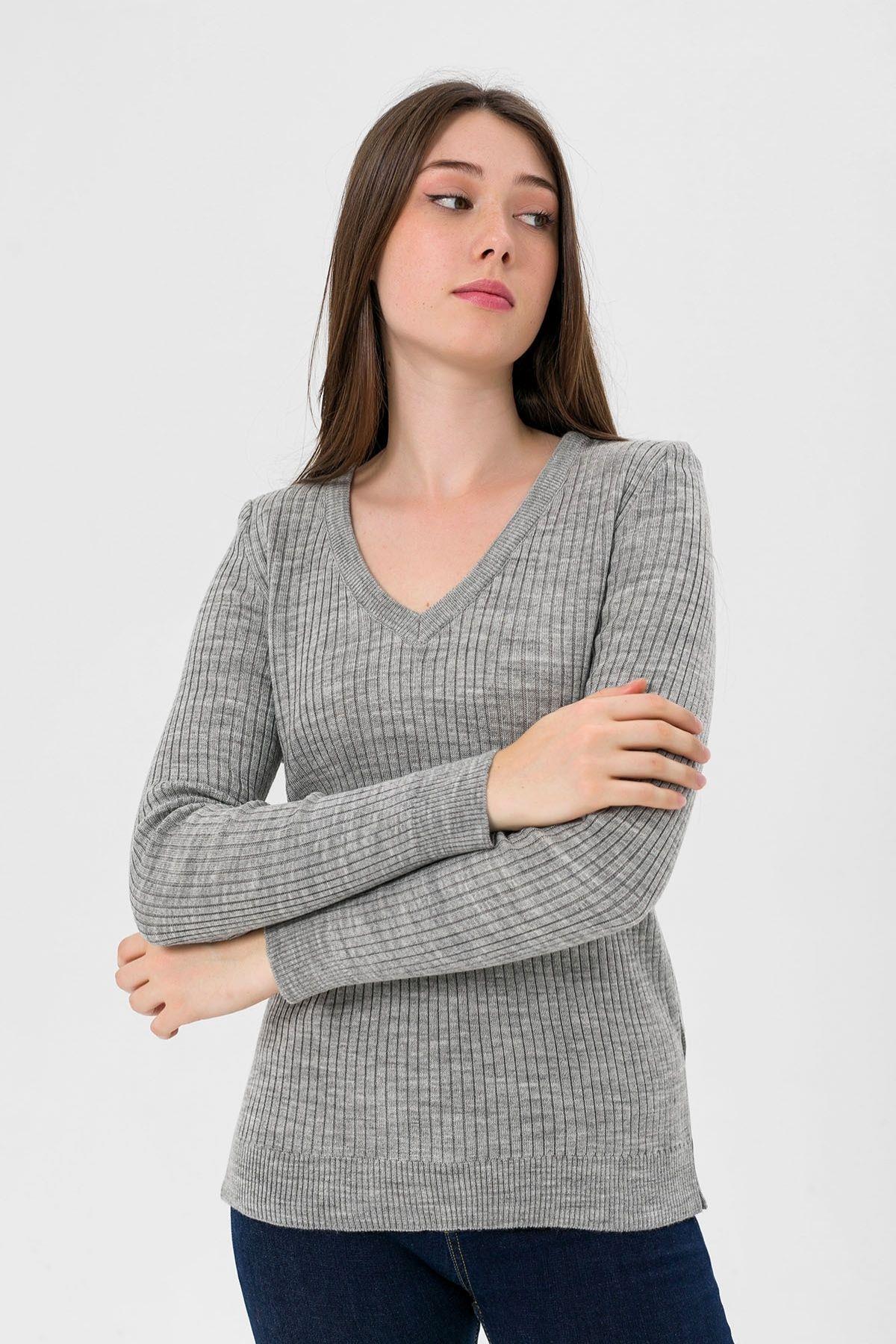 Kadın V Yaka Slim Fit Fitilli Uzun Kışlık Ekru Triko Kazak · 18