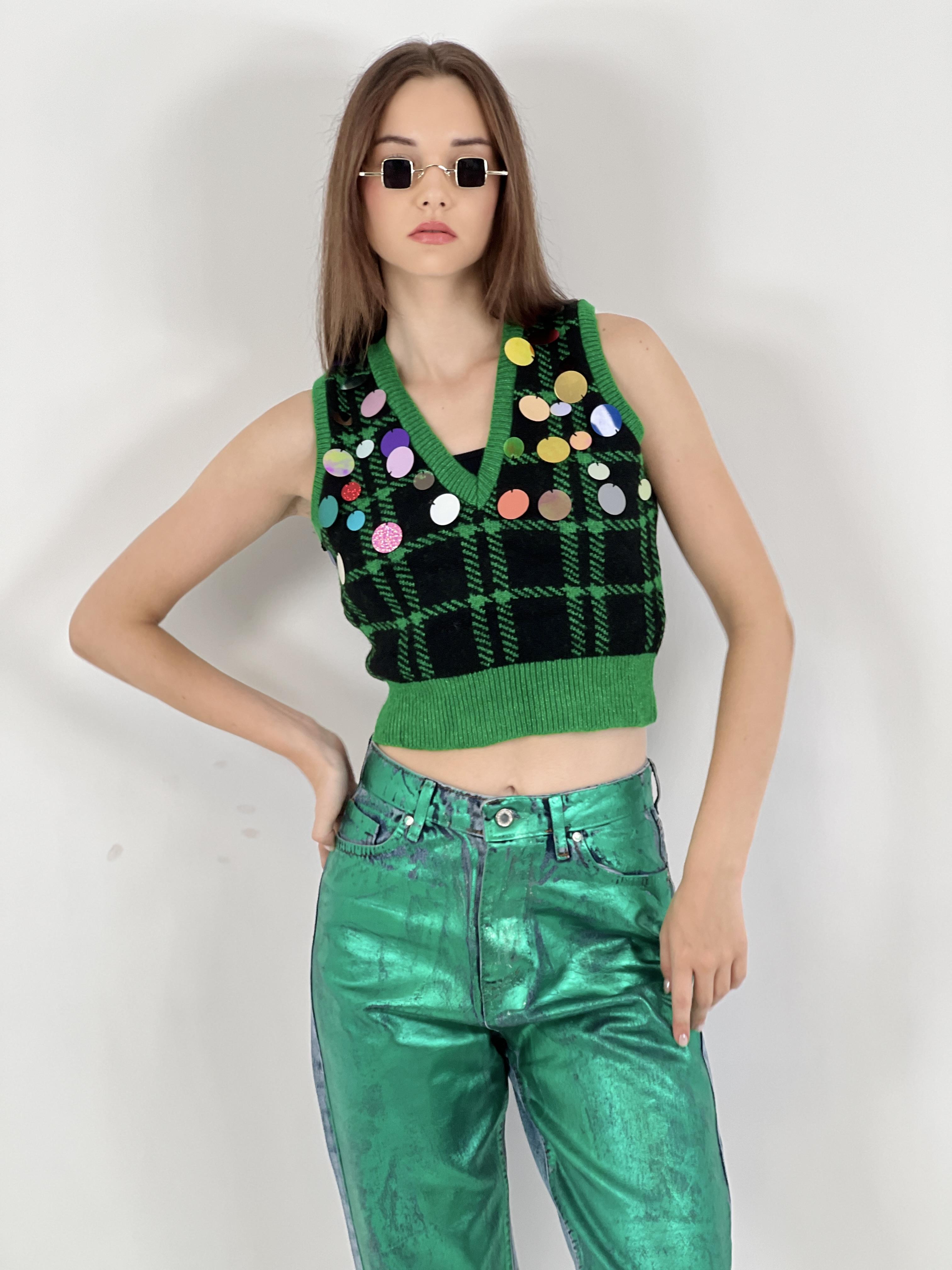 V Yaka Pul İşlemeli Kadın Kısa Triko Crop Süveter - Yeşil · 4