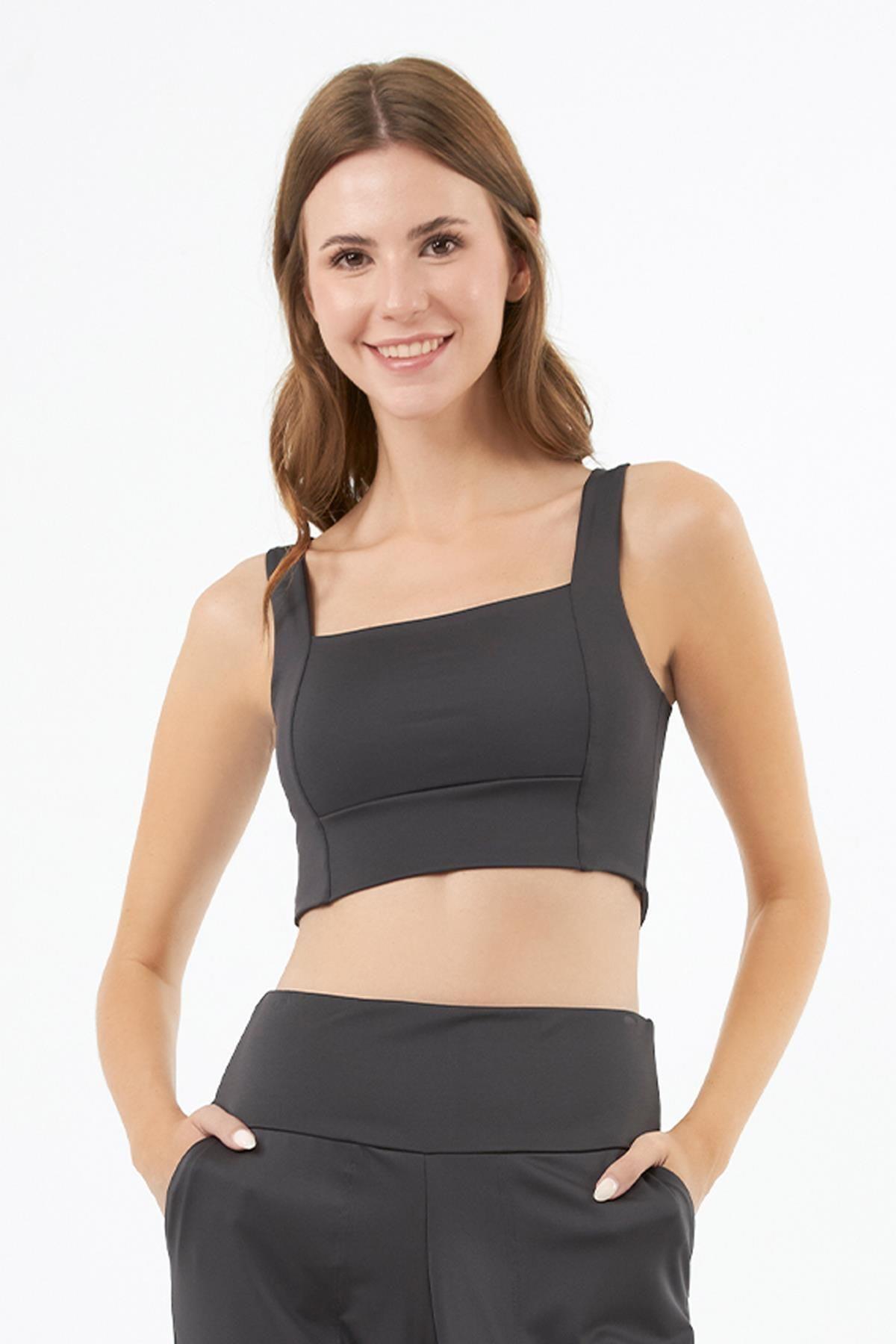 صدرية قصيرة بفتحة رقبة مربعة CH1759