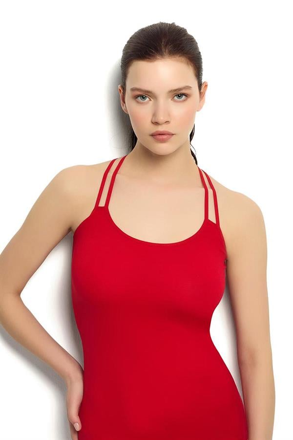 Kadın Kırmızı Pamuklu Likralı Çift İp Askılı Atlet 509