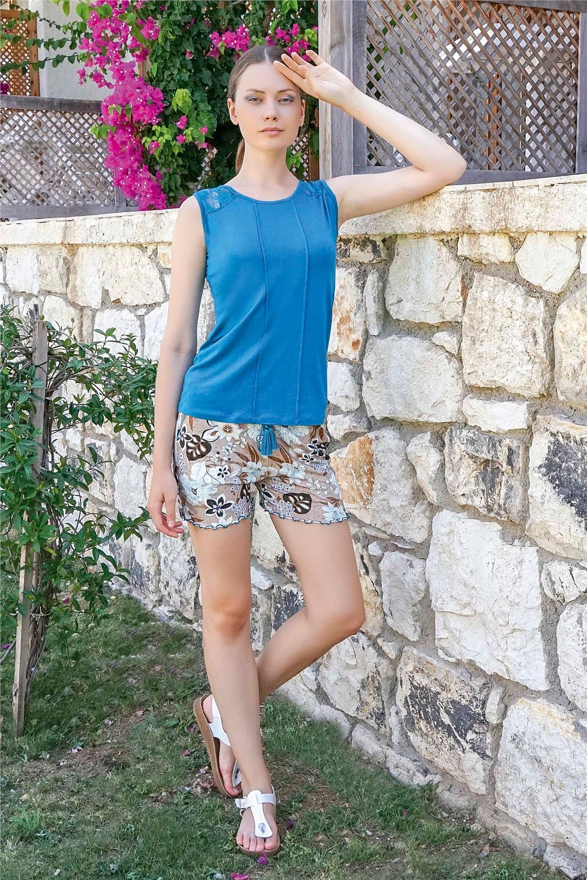 Mavi Pijama Takımı