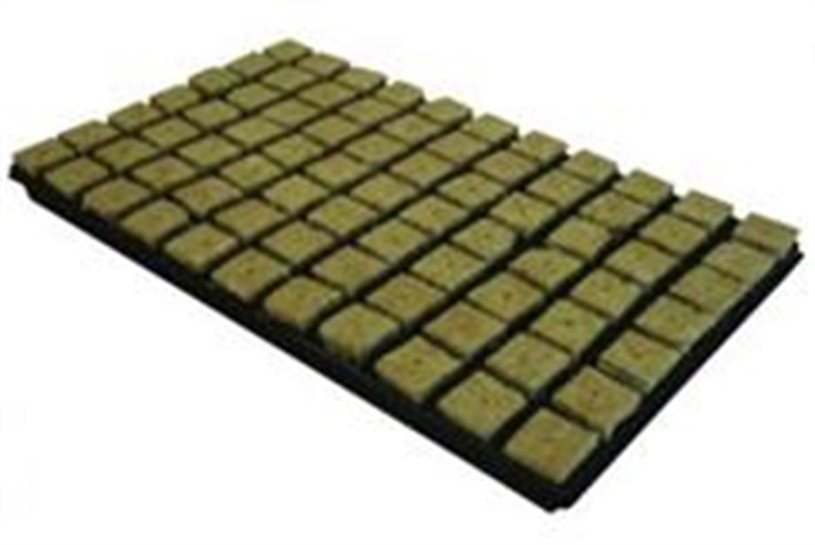 KAYAYÜNÜ PLASTİK VİYOL 35x35x40mm