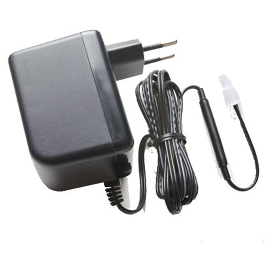 AC-U30-EU U30 İÇİN 220V BESLEME