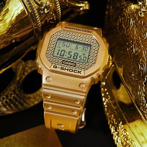 G-Shock Casio DWE-5600HG-1DR Erkek Kol Saati