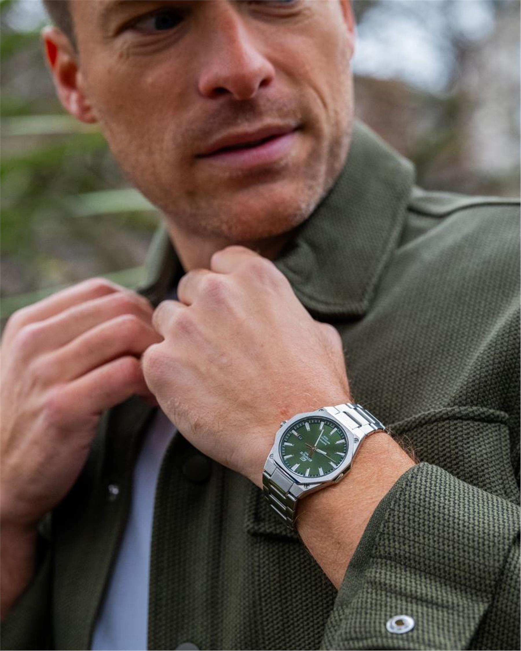 Casio Edifice EFR-S108D-3AVUDF Erkek Kol Saati