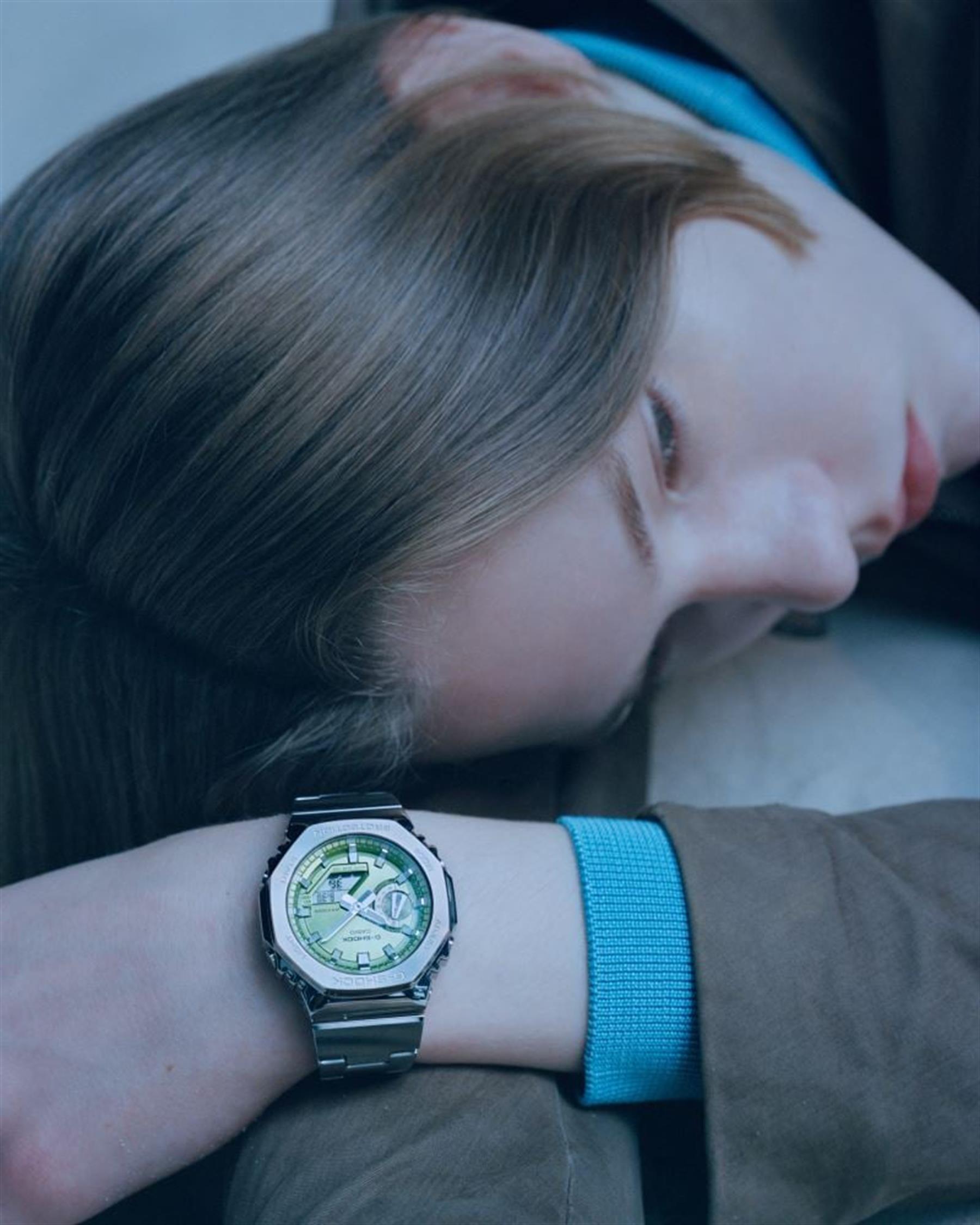 G-Shock Casio GM-2110D-3ADR Erkek Kol Saati