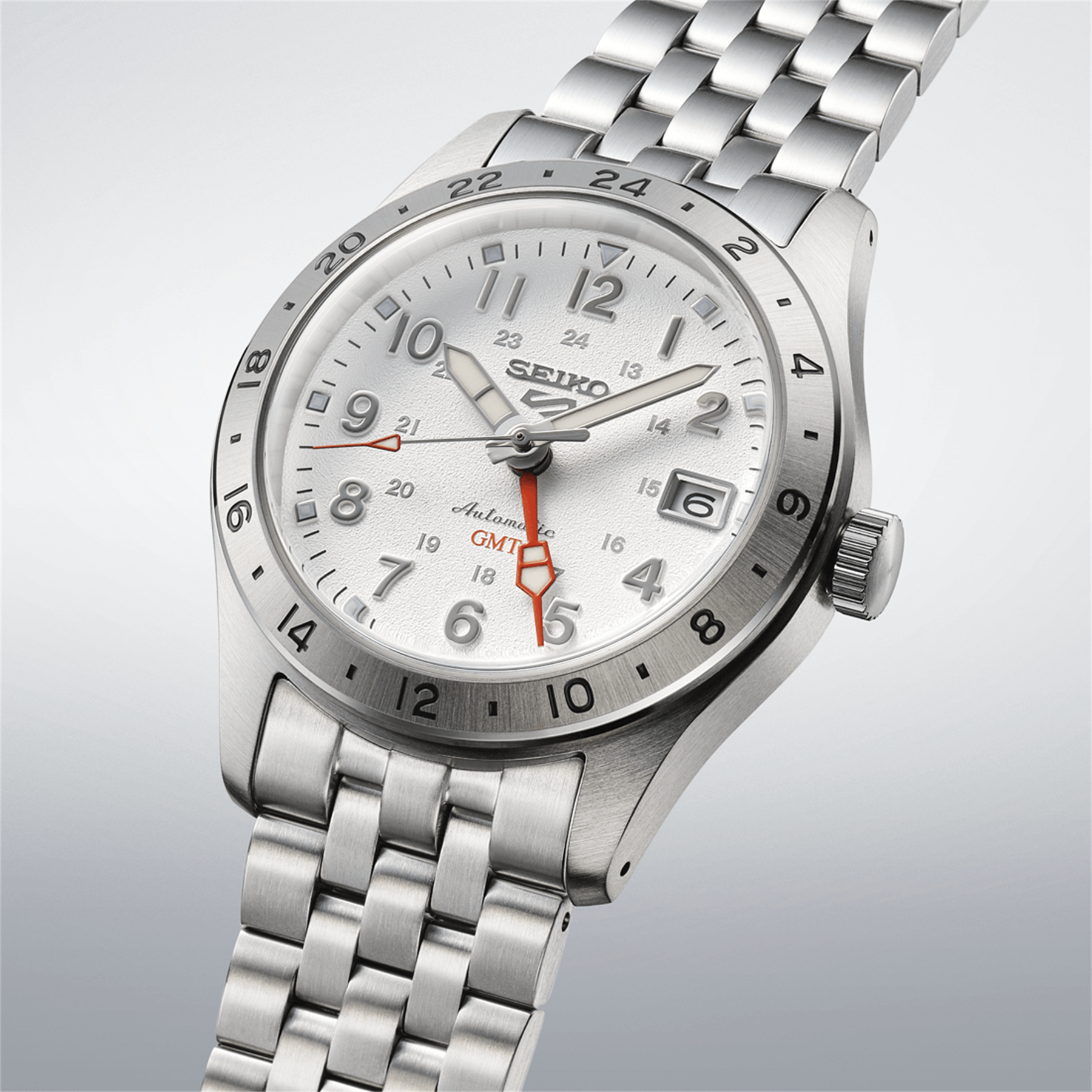 Seiko 5 Sports Field GMT SSK059K Otomatik Erkek Kol Saati
