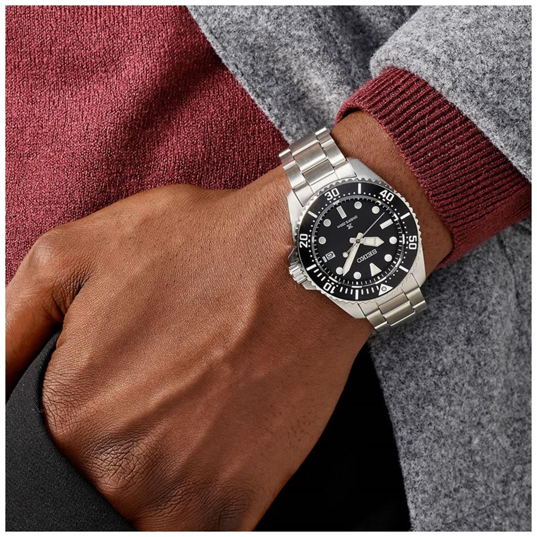 Seiko Prospex Solar Divers SNE597P Erkek Kol Saati