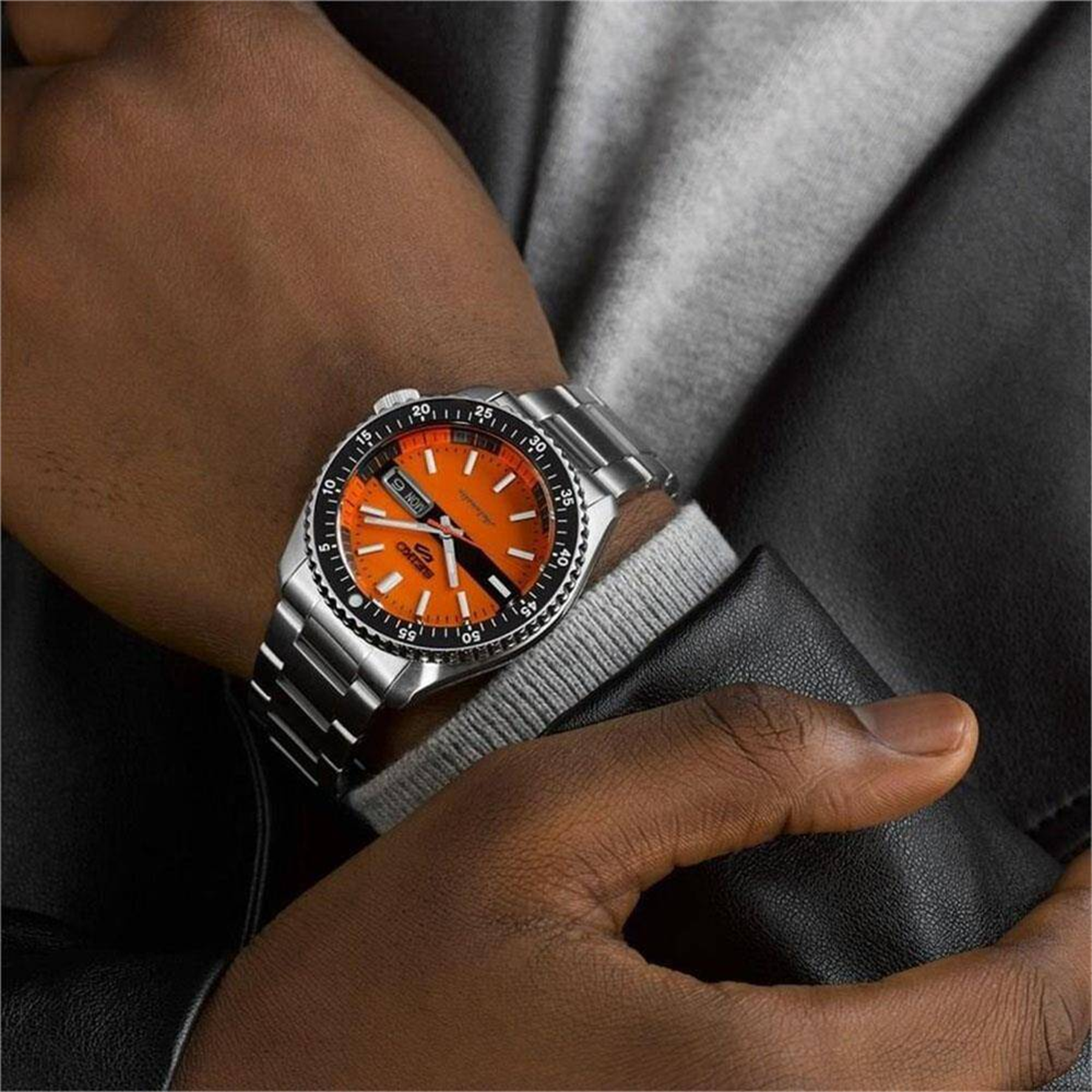 Seiko SRPK11K1Seiko 5 S5 SRPK11K1 Erkek Kol Saati