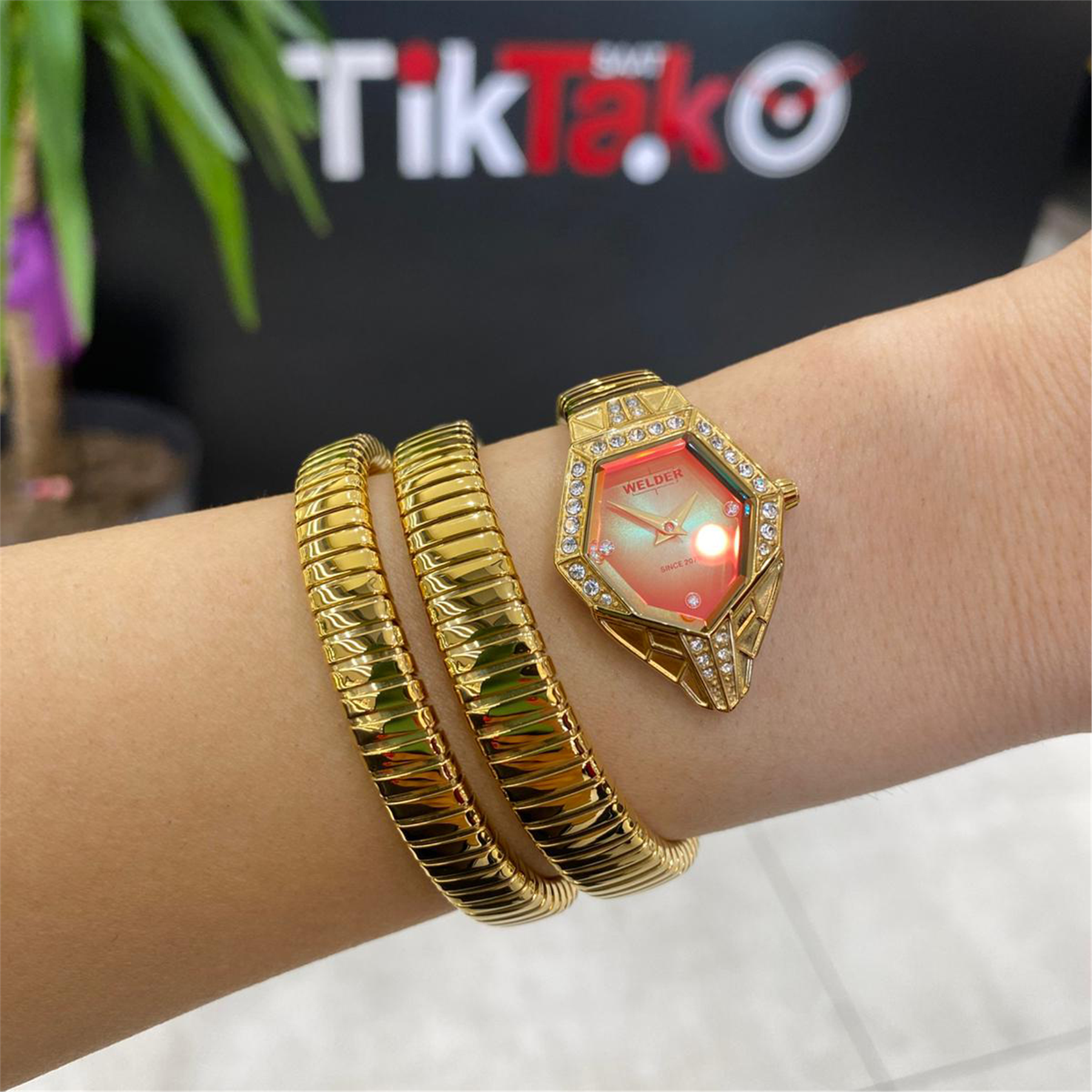 Welder WSN1001 Kadın Kol Saati