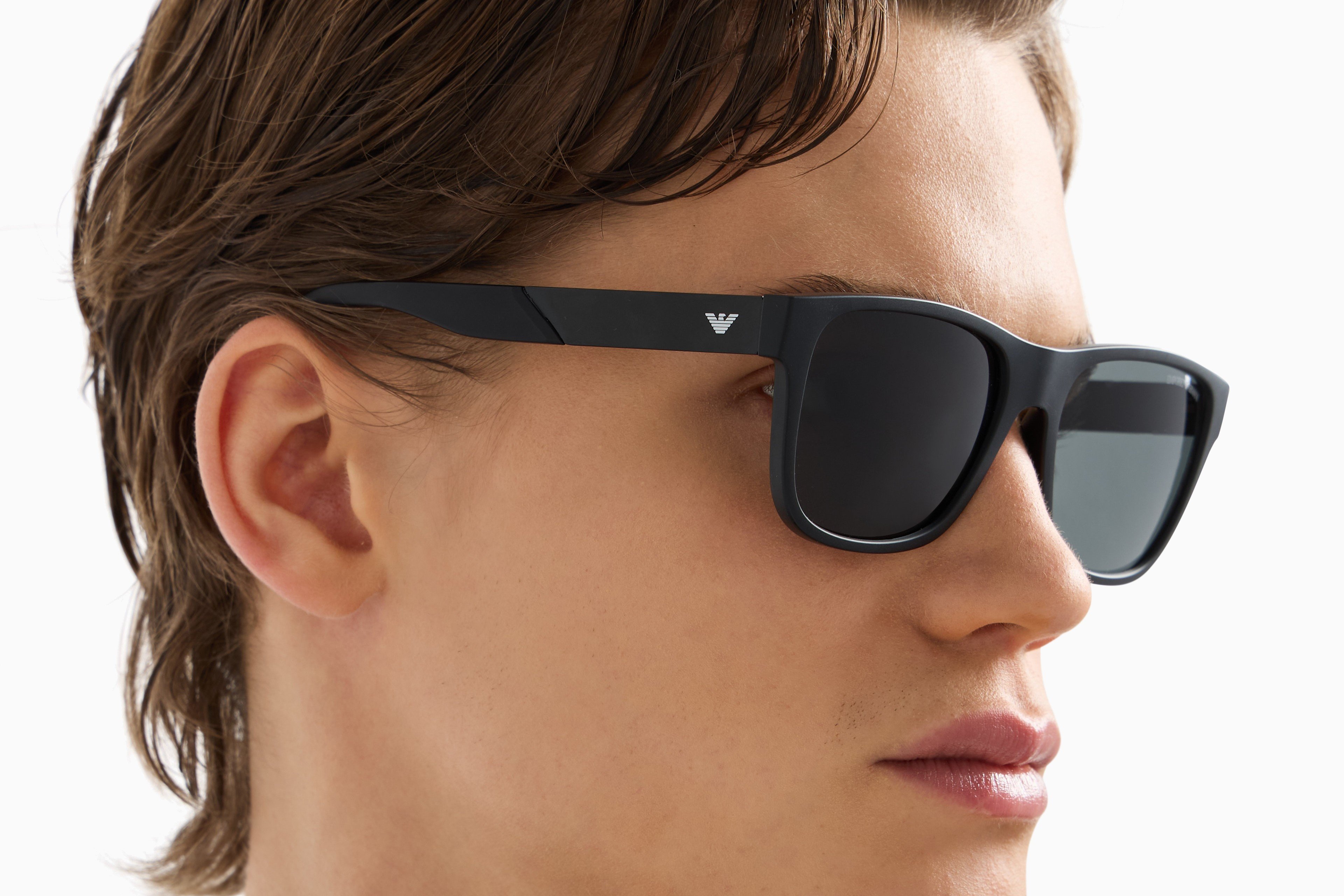 Emporio Armani Güneş Gözlüğü Koleksiyonu