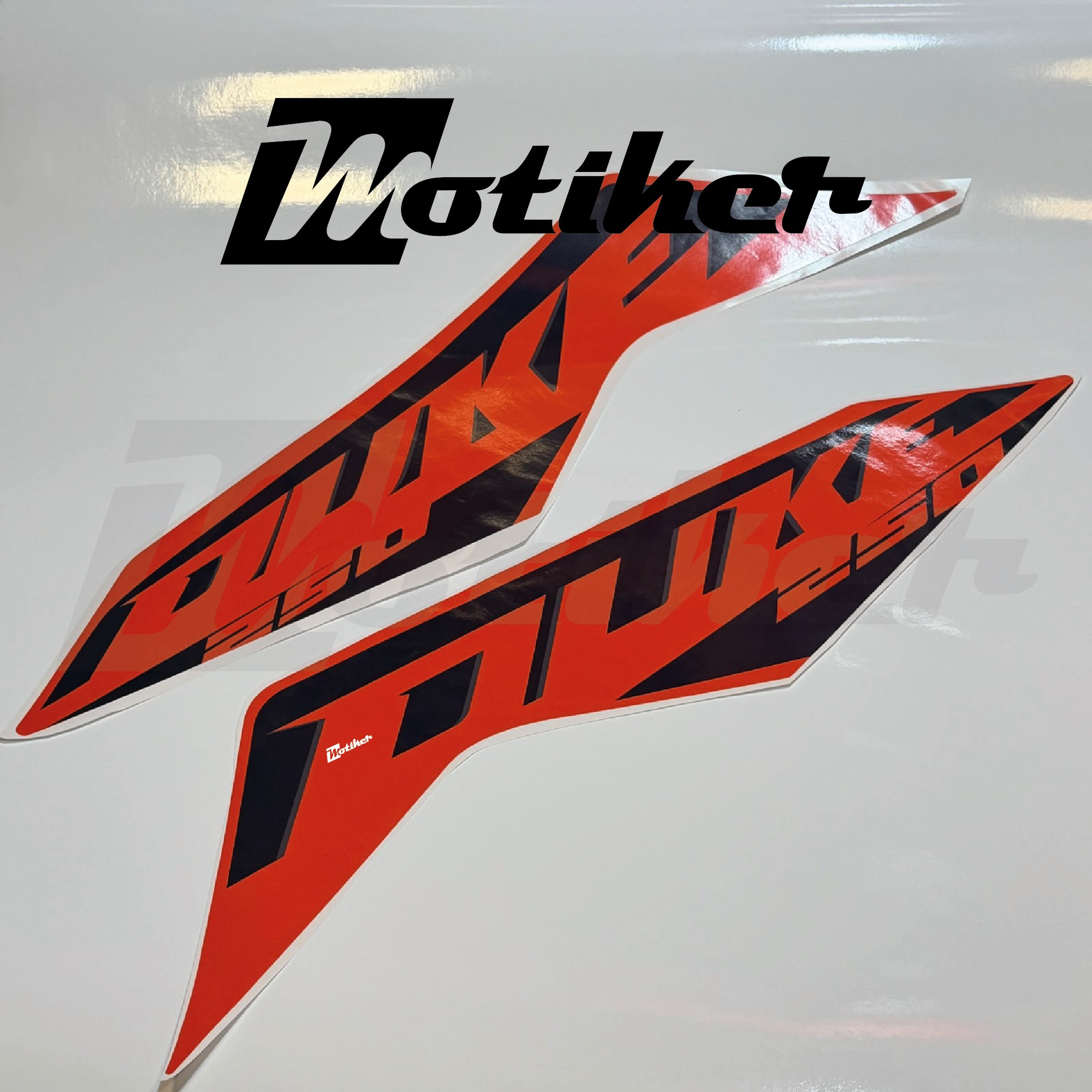 KTM Duke 250 2025 Siyah Sticker Etiket Tasarım Modeli Sağ Sol Takım Sticker
