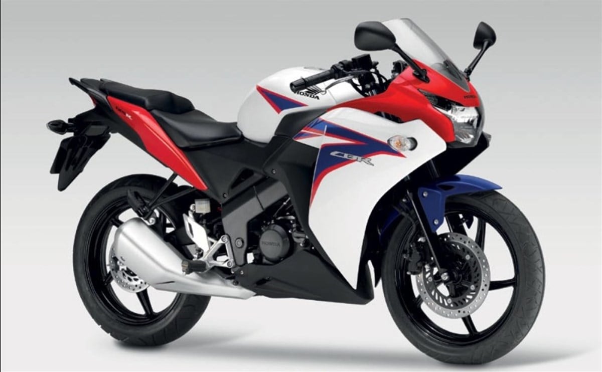 2011 Cbr125R HRC Sol Arka Kuyruk Sticker