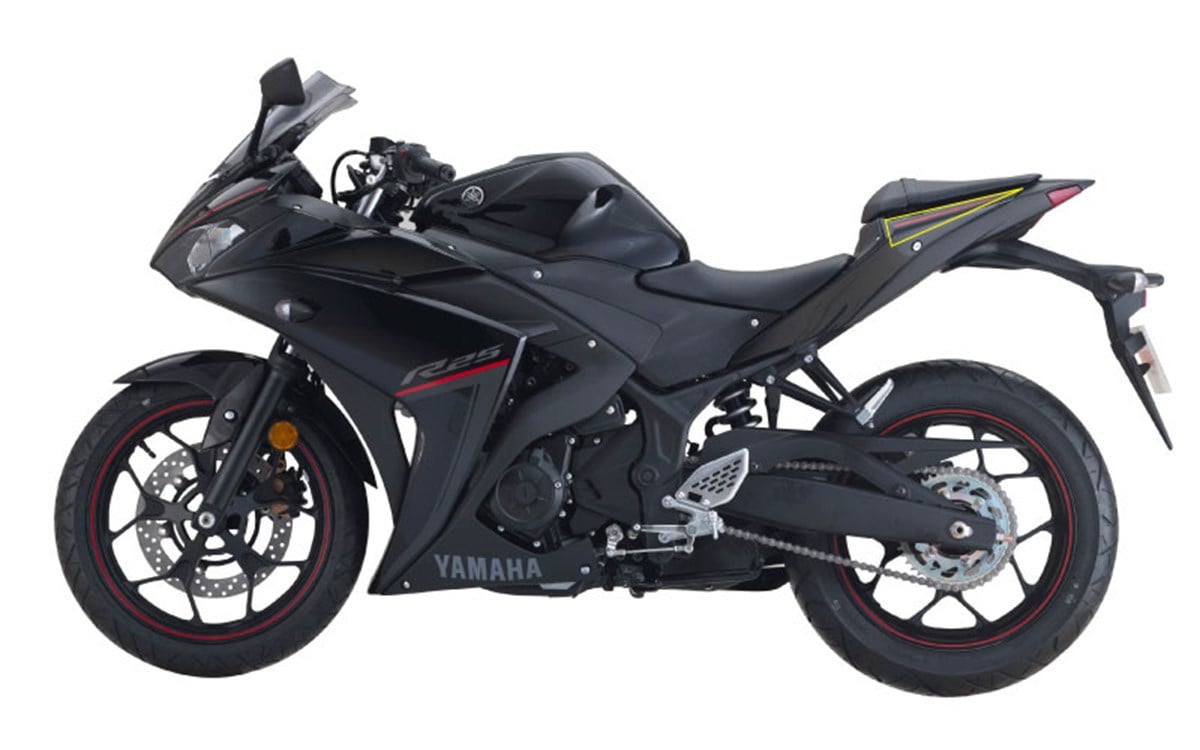 2018 Yamaha YZF R25 Siyah Sol  Arka Kuyruk Grenaj Sticker Etiket Modeli