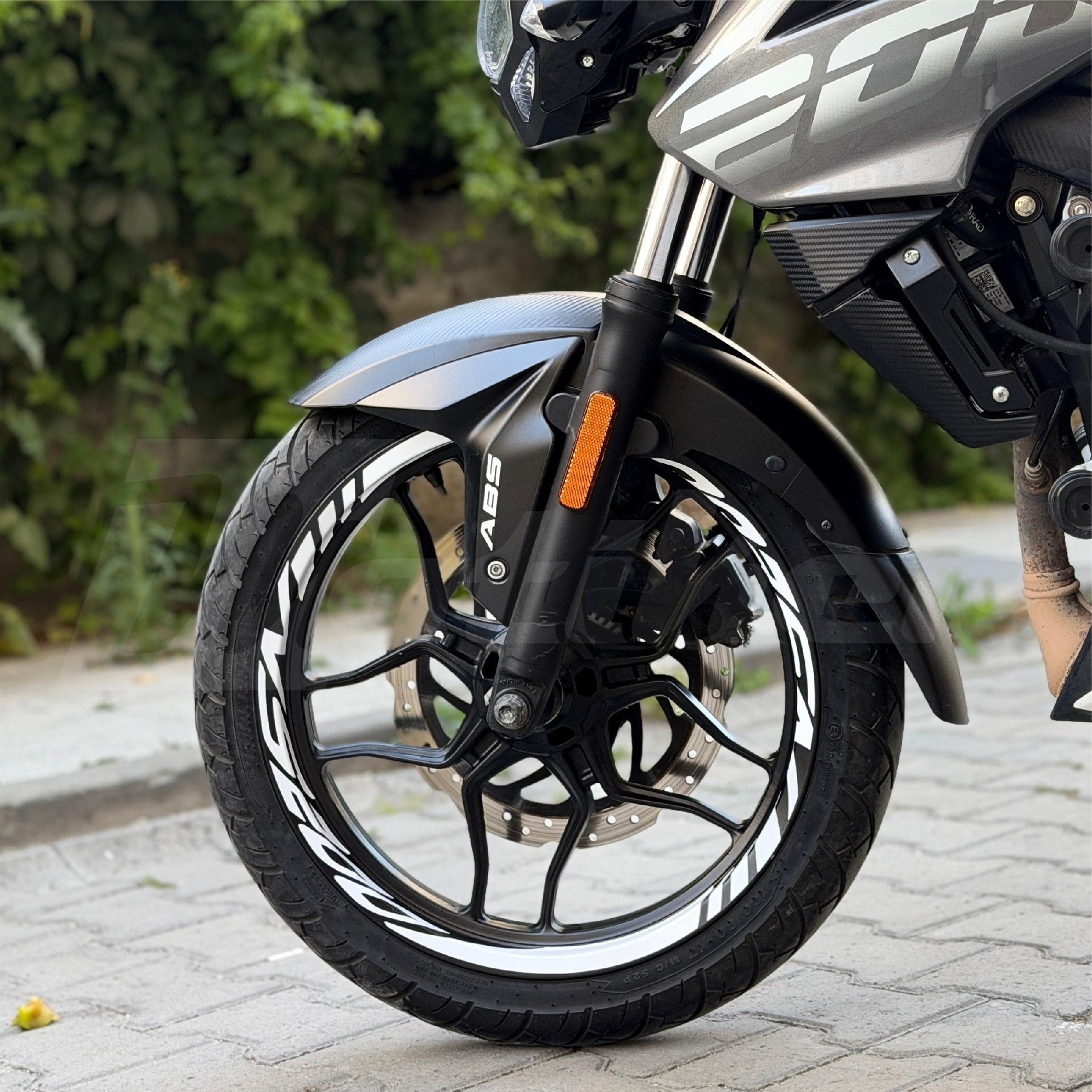 Bajaj NS200 Geniş Jant Sticker Modeli 16lı 