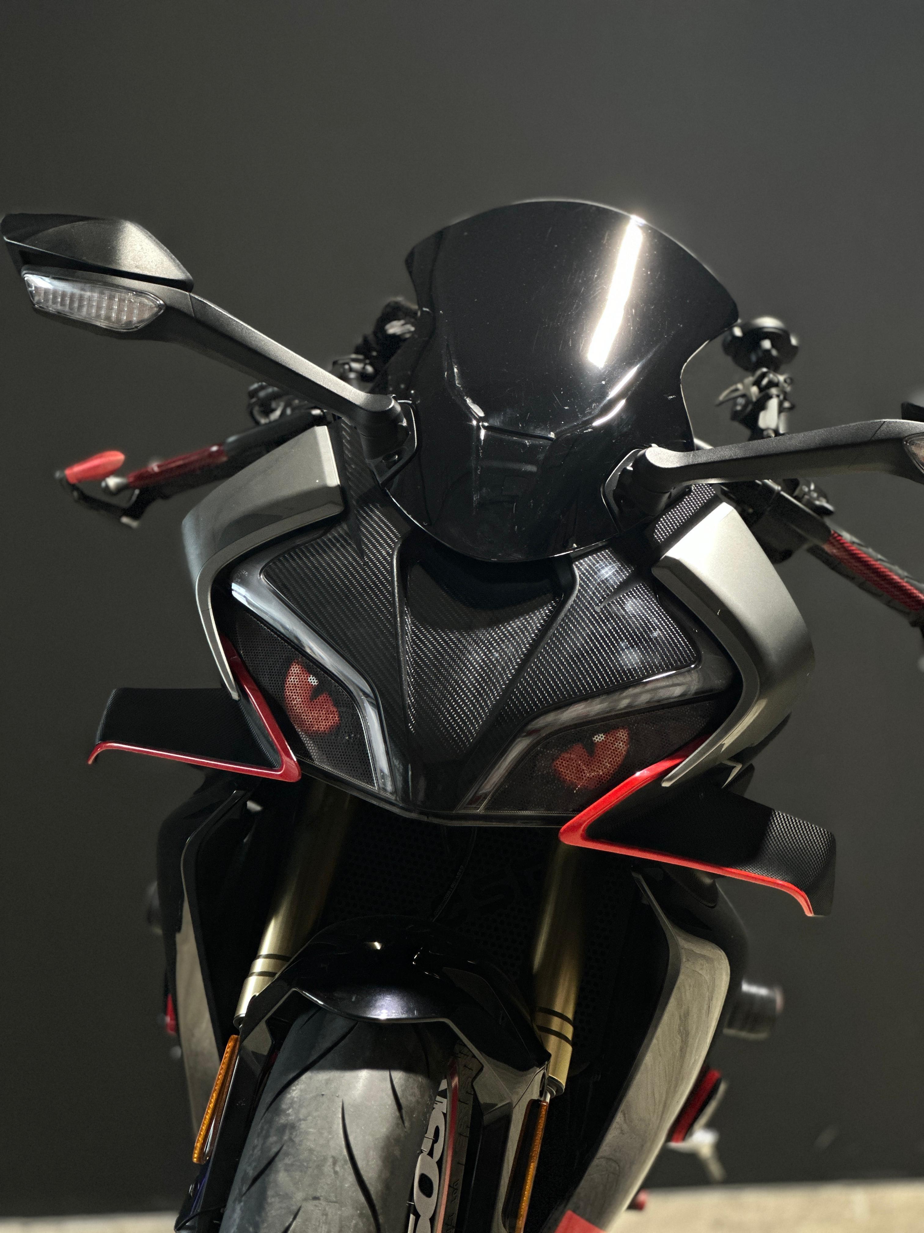CF Moto 450SR Far  Kırmızı Göz Sticker Etiket  Modeli