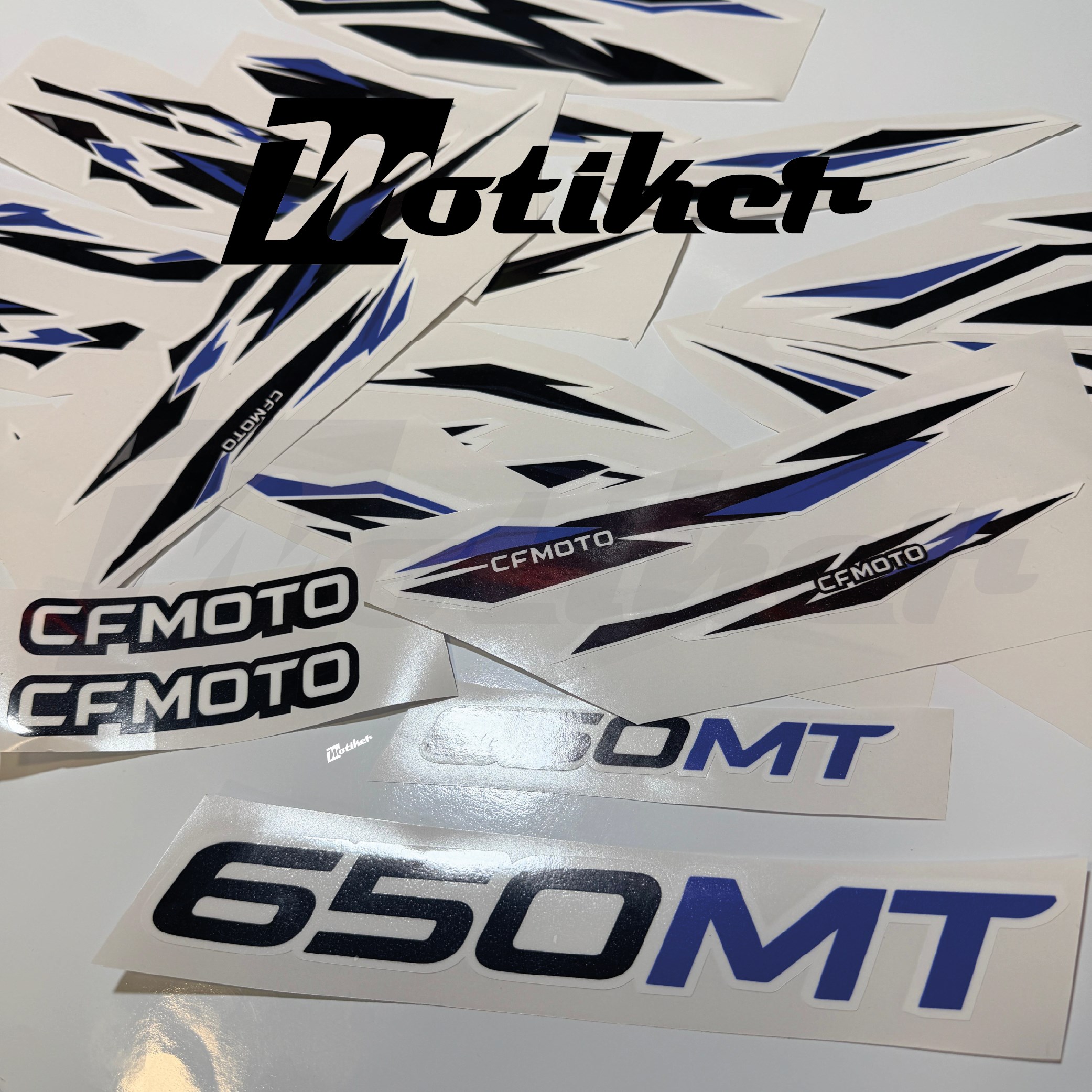 CFMOTO 650MT Parçalı Karışık Üçgen Desenler 